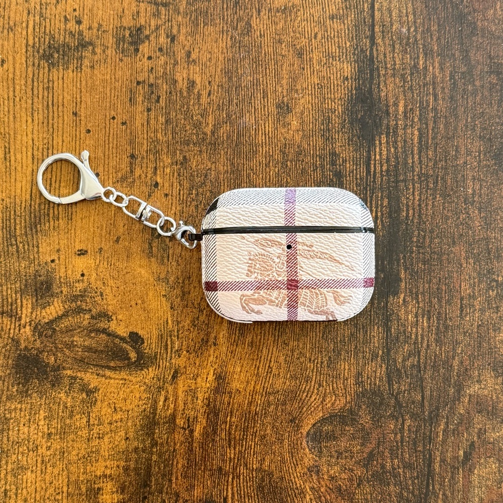 DESIGNER AIRPOD PRO GENERATION 3 PROTECTIVE CASE W/KEYRING